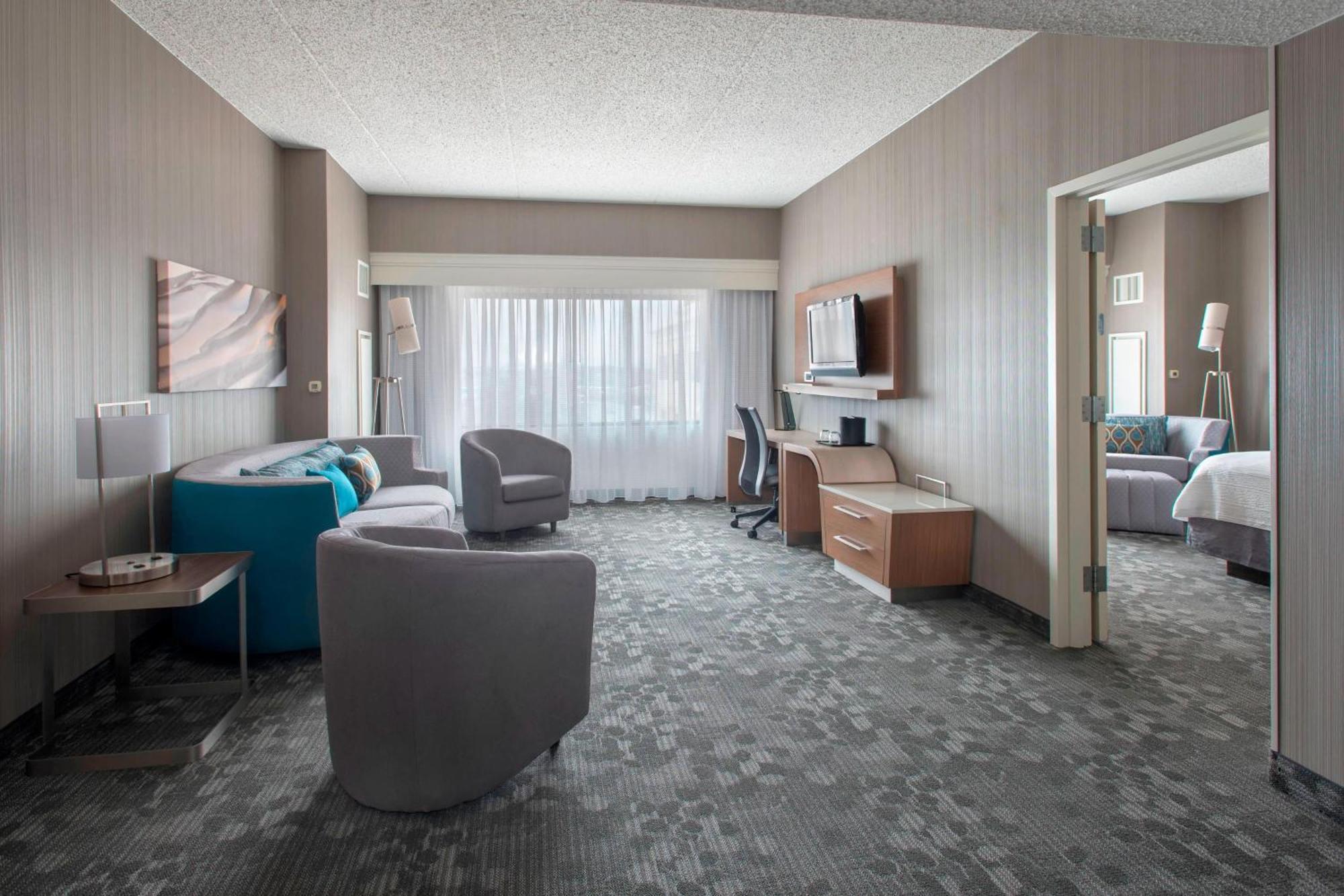 Courtyard By Marriott Newark Elizabeth Hotel Eksteriør billede