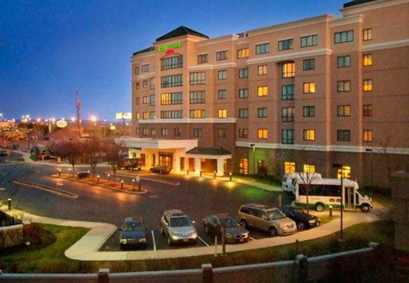 Courtyard By Marriott Newark Elizabeth Hotel Eksteriør billede